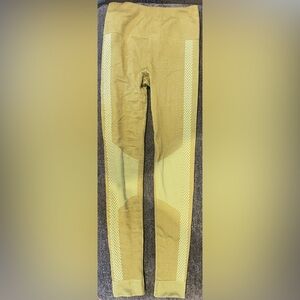 green full length leggings, rarely worn